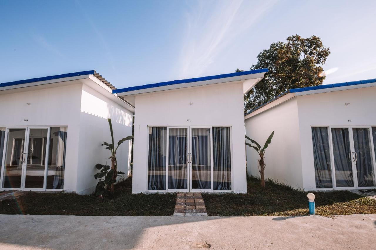 Malibu Hostel Koh Rong Island Exterior photo